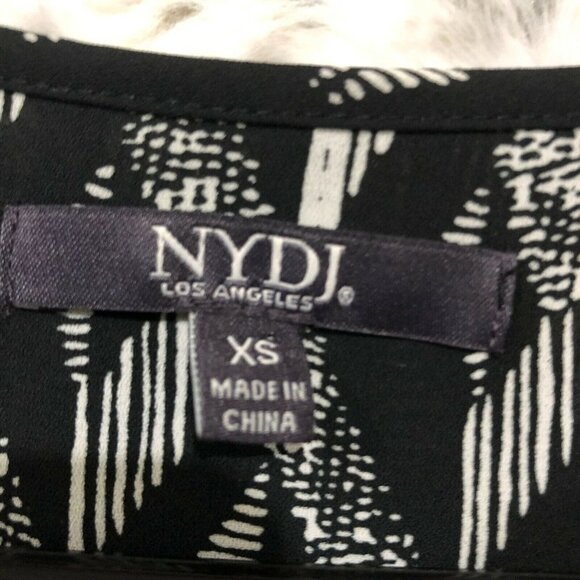 NYDJ Not Your Daughters Jeans Womens Tunic Top Black/White v-neck Tie XS - Picture 8 of 11